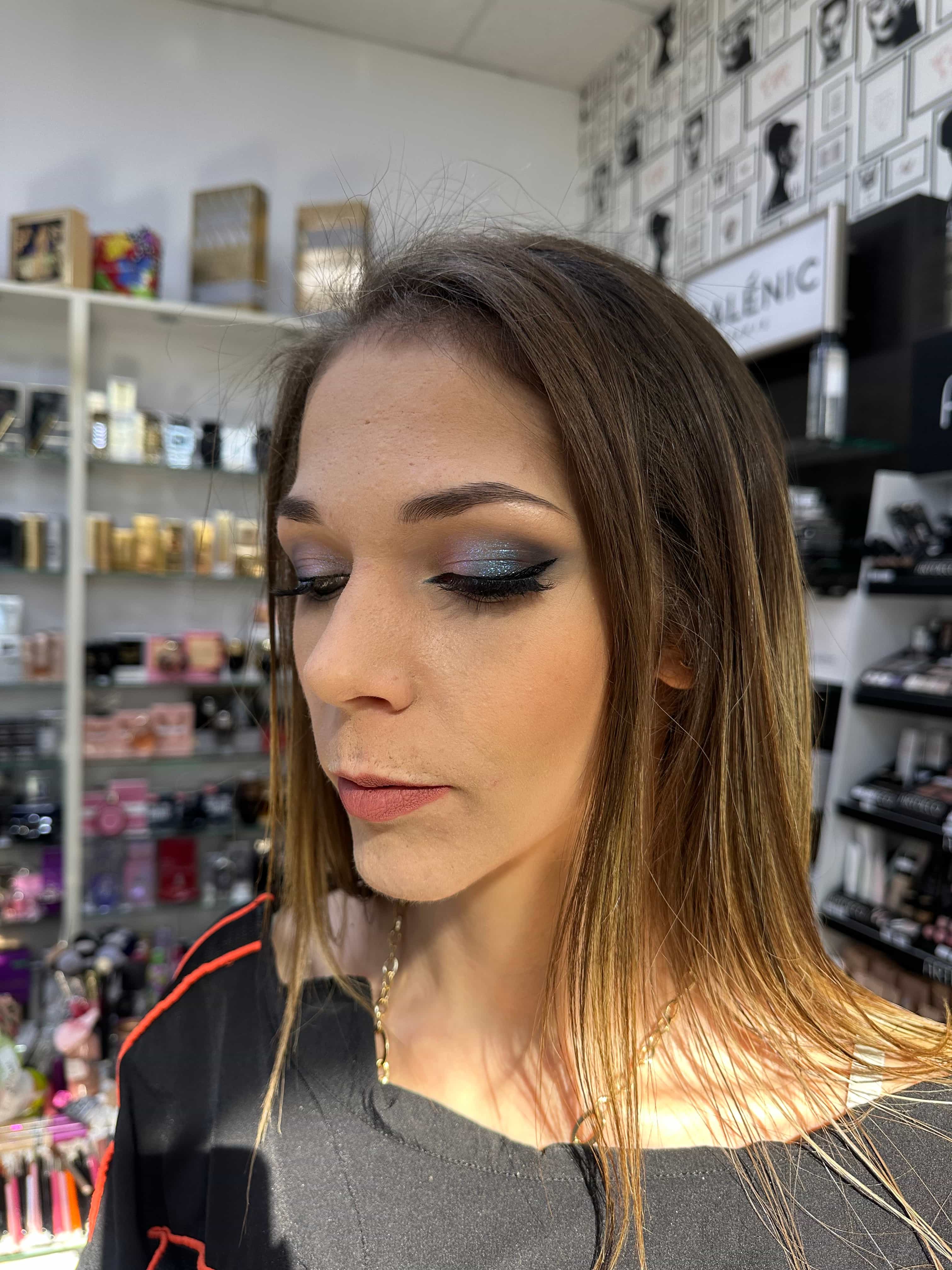 Вечерен грим